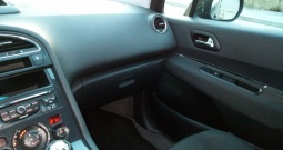 Prodajem Peugeot 5008 1.6 bluehdi 88kw. 198000 km.