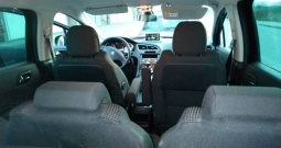 Prodajem Peugeot 5008 1.6 bluehdi 88kw. 198000 km.