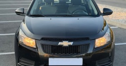 Chevrolet Cruze 1,6 Base 130 Tkm ! Klima - Servisna knjiga - 1. vl -