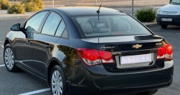 Chevrolet Cruze 1,6 Base 130 Tkm ! Klima - Servisna knjiga - 1. vl -