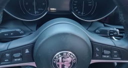 Alfa Romeo Giulia 2,2 JTD leasing-kartice-100000 km