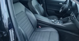 Alfa Romeo Giulia 2,2 JTD leasing-kartice-100000 km