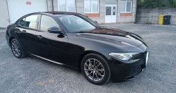 Alfa Romeo Giulia 2,2 JTD leasing-kartice-100000 km