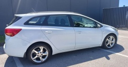 Kia Ceed (cee'd) Sportswagon 1.6 crdi