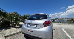 Peugeot 208 1,2 PureTech,  samo 71000 km