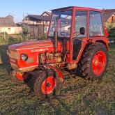 Traktor zetor 4712