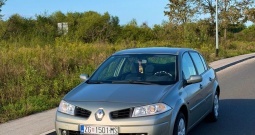 Renault Megane 2 sedan