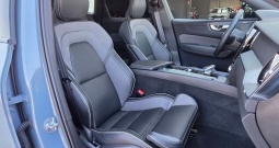 VOLVO XC60 2.0 B4 ADVANCED