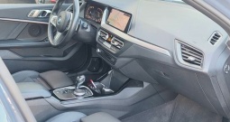 BMW SERIJA 1 118d AT AVANTAGE