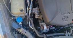 Toyota avensis 2.0 d,105 kw,reg 6/27,puno opreme,neispravna,zamjena ili otplata