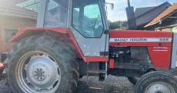 Massey Ferguson 698