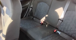 Prodaje se opel corsa e 1.2.2019g.sa prijeđeni 100,800km.
