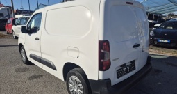 Opel Combo 1. 5 cdti, odlično stanje, garancija na vozilo. . , 2020 god.