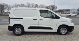 Opel Combo 1.5 cdti, odlično stanje, garancija na vozilo. . , 2021 god.