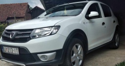 Dacia sandero stepway 1.5dci 2015g sva oprema kao nova