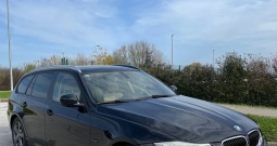 BMW E91 318i