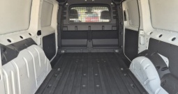 VW Caddy 2. 0 tdi maxi, odlično stanje, garancija na vozilo, 2022 god.