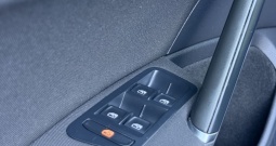 VW Golf 7.5 1,6 TDI AUTOMATIK DSG F1 REDIZAJN 71.500KM 2019 GOD ZG