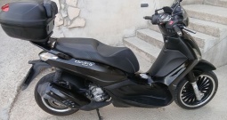 Beverly 300 Police