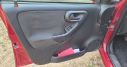Prodajem Opel Corsu, dizel, 2004 godište