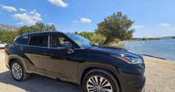 Toyota Highlander Hybrid 2.5 HSD AWD 5D E-CVT EXECUTIVE