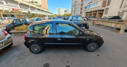 Renault Clio II 1.5 dCi Authentique, 65 KS, 11/2003. – 121.310 km