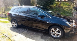 Opel Astra karavan, 2019. god., 1,6 Diesel Reg. do 11/2026