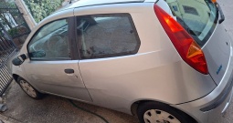 Prodajem Fiat Punto