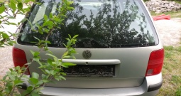 Vw passat karavan 1998, odjavljen benzin/plin izgorila instalacija motora