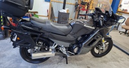 Kawasaki GTR 1000