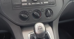 Povoljno prodajem Ford Cmax