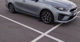 Prodsjem kia ceed karavan 1.6 D, GT Line full oprema, rijedak primjerak