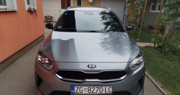 Prodsjem kia ceed karavan 1.6 D, GT Line full oprema, rijedak primjerak
