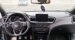 Prodsjem kia ceed karavan 1.6 D, GT Line full oprema, rijedak primjerak