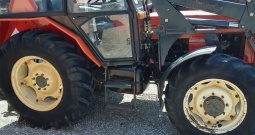 Zetor 43-40 sa utovarivačem
