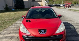 Peugeot 206+ 1,4 benzin