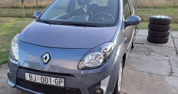 Twingo 1.2 16V, plin
