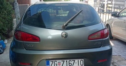 Alfa Romeo 147