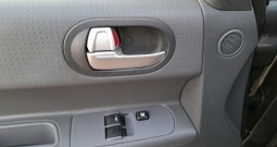 Mitsubishi Colt 1.1 (klima, vlasnik, reg.)