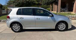 VW Golf 6 1.6 TDI Sportline, Servisna Knjiga