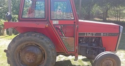 Traktor IMT 542