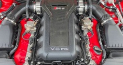 AUDI RS5 4.2 V8