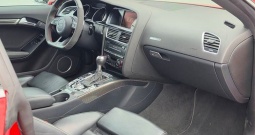 AUDI RS5 4.2 V8