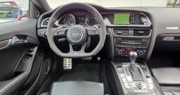 AUDI RS5 4.2 V8