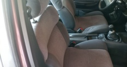 Oldtimer automobili Ford scorpio