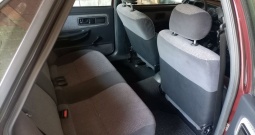 Oldtimer automobili Ford scorpio