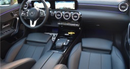 Mercedes CLA 200 163KS Autom.-Panorama,Ambilight,MULTIBEAM-Progressive