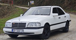 Mercedes-Benz W202 C220D | REG.18.10.2026.