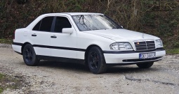 Mercedes-Benz W202 C220D | REG.18.10.2026.