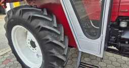 Traktor Universal